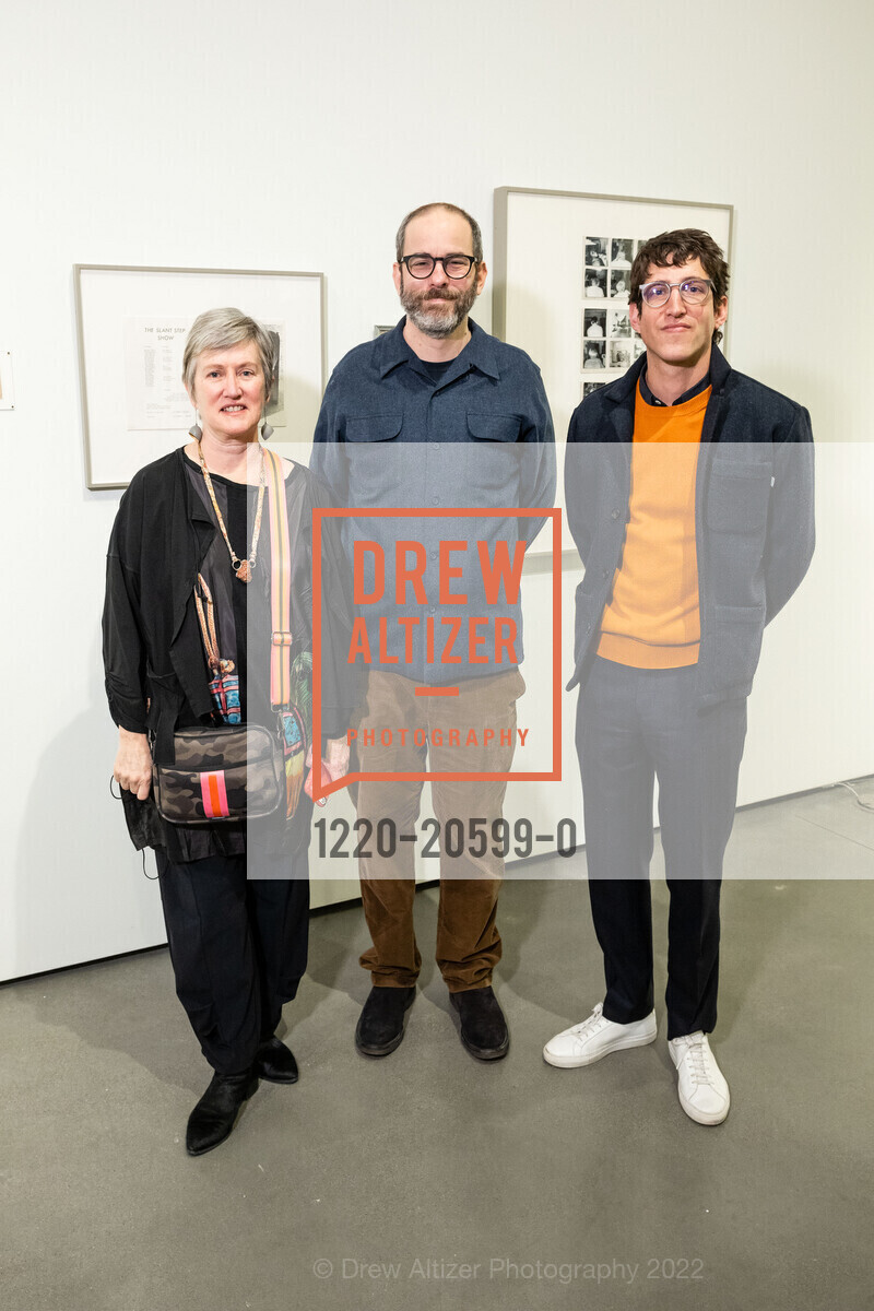 Liane Thatcher, Dan Nadel, Sam Parker, Honoring Vanguards of Change at Manetti Shrem Museum 2022, Jan Shrem and Maria Manetti Shrem Museum of Art. 254 Old Davis Rd, March 5th, 2022, Photo #1220-20599-0 Liane Thatcher, Dan Nadel, Sam Parker, Photo #1220-20599-0