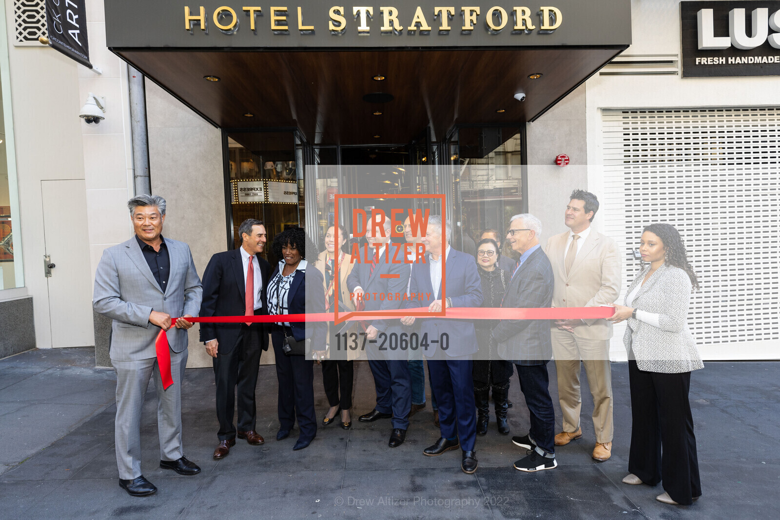 Rodney Fong, Richard Leider, Diane Laster, Marisa Rodriguez, Jordan Buckley, Chris Lehman, Joe D'Alessandro, Evan Kaizer, Joshua Arce, Somiah Handy, Photo #1137-20604-0