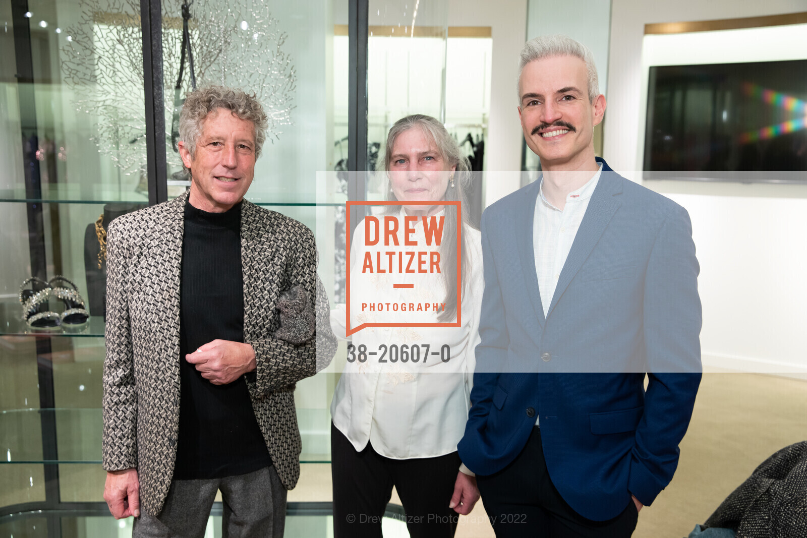 Winston Boyer, Kate Boyer, Frederic Aranda, Neiman Marcus Christine Suppes- California Elegance Book Launch, Neiman Marcus. 150 Stockton St, March 8th, 2022, Photo #38-20607-0 Winston Boyer, Kate Boyer, Frederic Aranda, Photo #38-20607-0