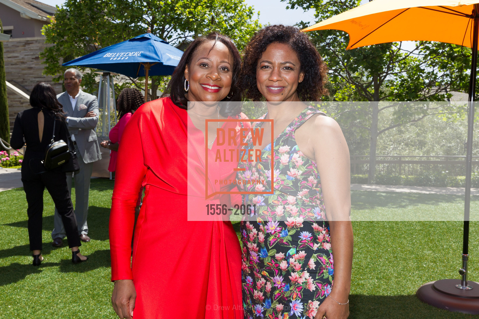 Robin Washington, Nicole Johnson, Photo #1556-2061