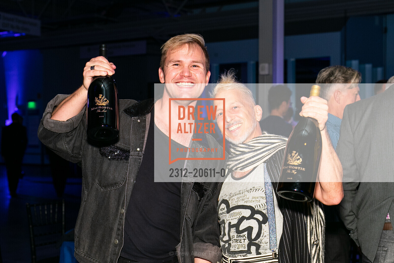 Corey Anderson, Richard Slan, Spectrum Gala and Art Auction, Pier 27. Embarcadero, March 10th, 2022, Photo #2312-20611-0 Corey Anderson, Richard Slan, Photo #2312-20611-0