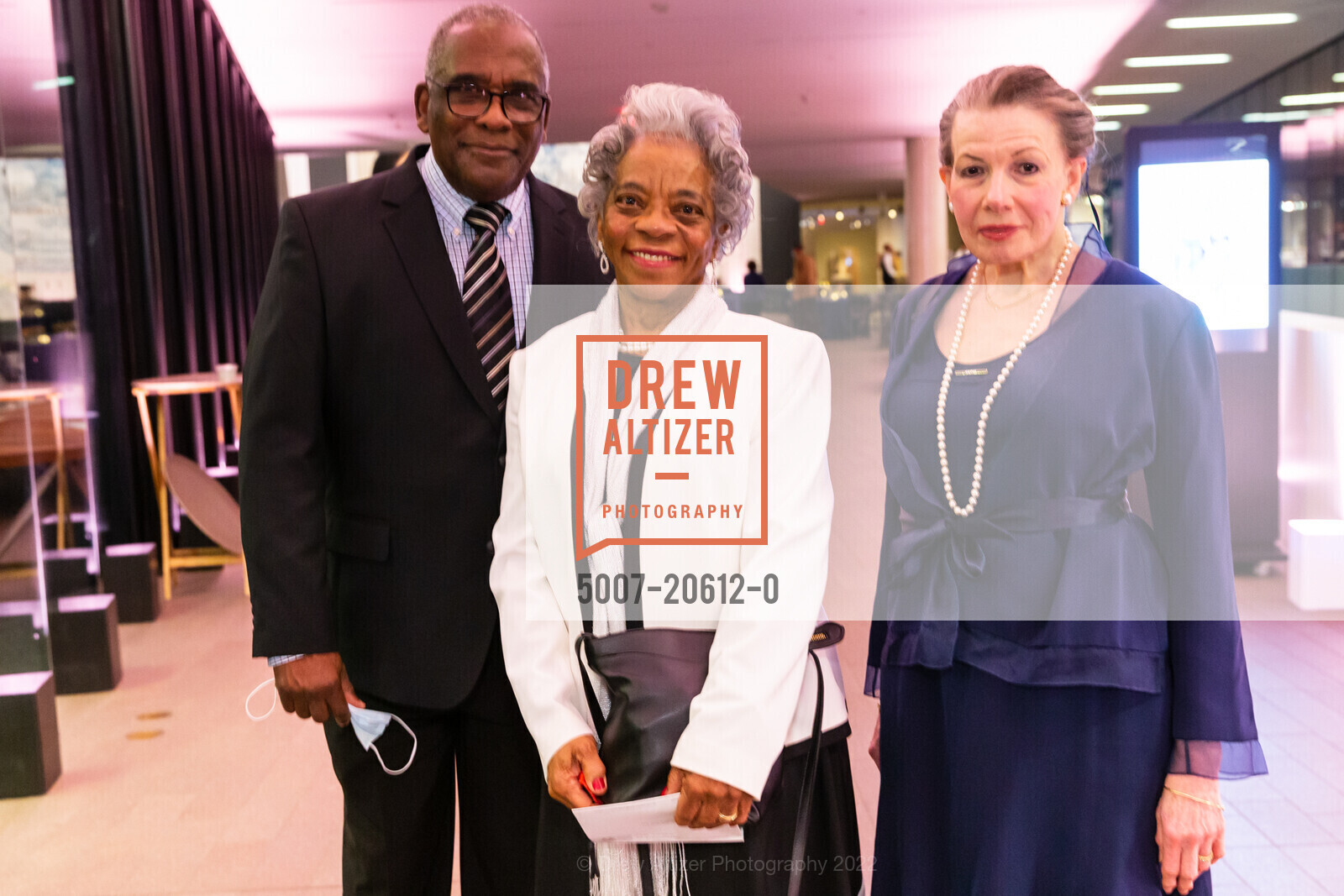 Otis Byrd, Norma Byrd, Leontina Gallagher, FAMSF hosts Donor Reception: Alice Neel, de Young Museum. 50 Hagiwara Tea Garden Dr, March 9th, 2022, Photo #5007-20612-0 Otis Byrd, Norma Byrd, Leontina Gallagher, Photo #5007-20612-0