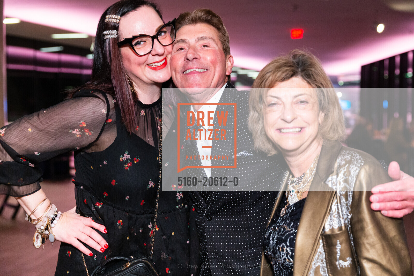 Irina Matijas, Robert Beadle, Ludmila Eggleton, Photo #5160-20612-0
