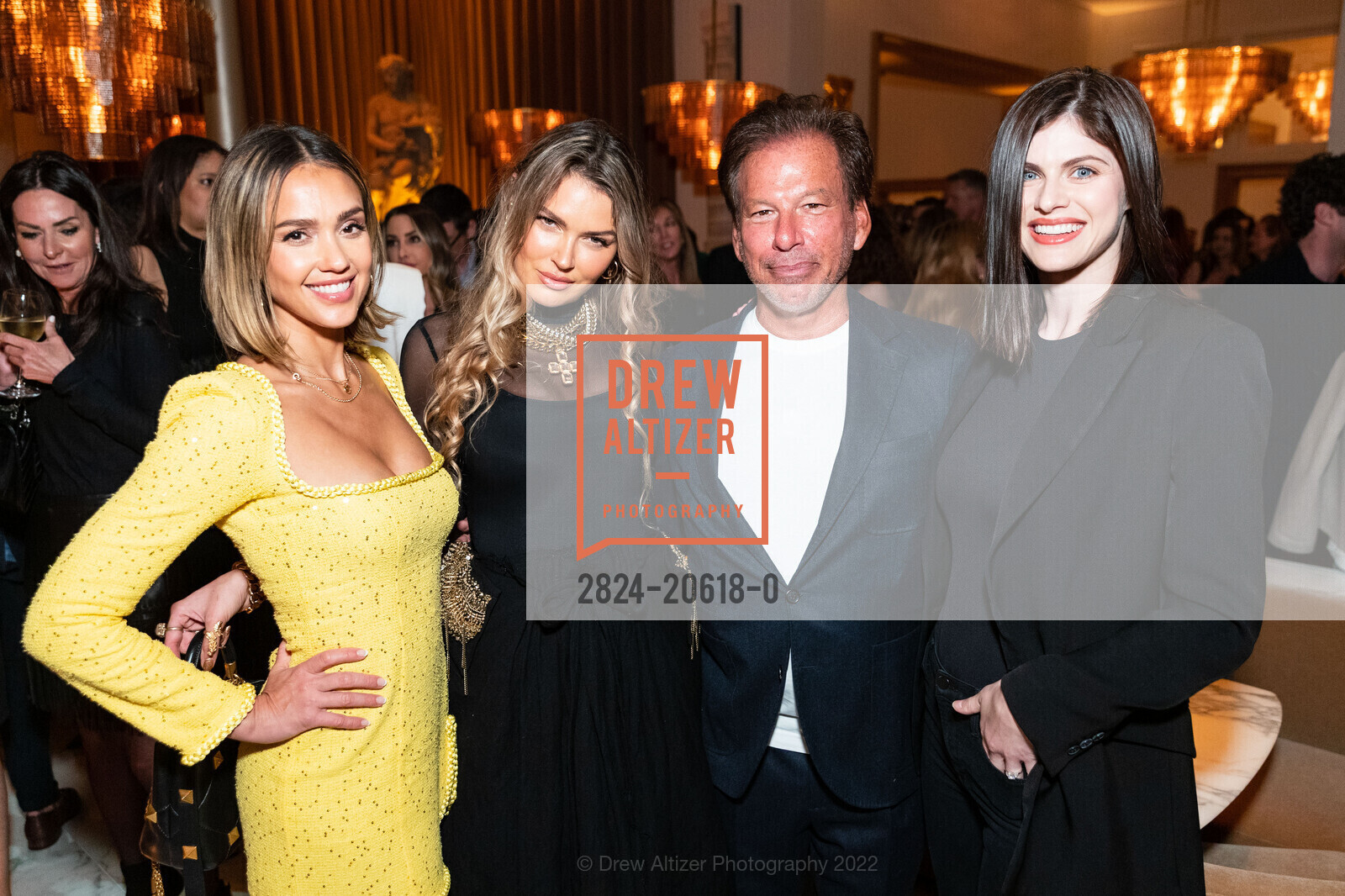 Jessica Alba, Bella Hunter, Gary Friedman, Alexandra Daddario, RH San Francisco VIP Event, Restoration Hardware. 590 20th Street, March 17th, 2022, Photo #2824-20618-0 Jessica Alba, Bella Hunter, Gary Friedman, Alexandra Daddario, Photo #2824-20618-0