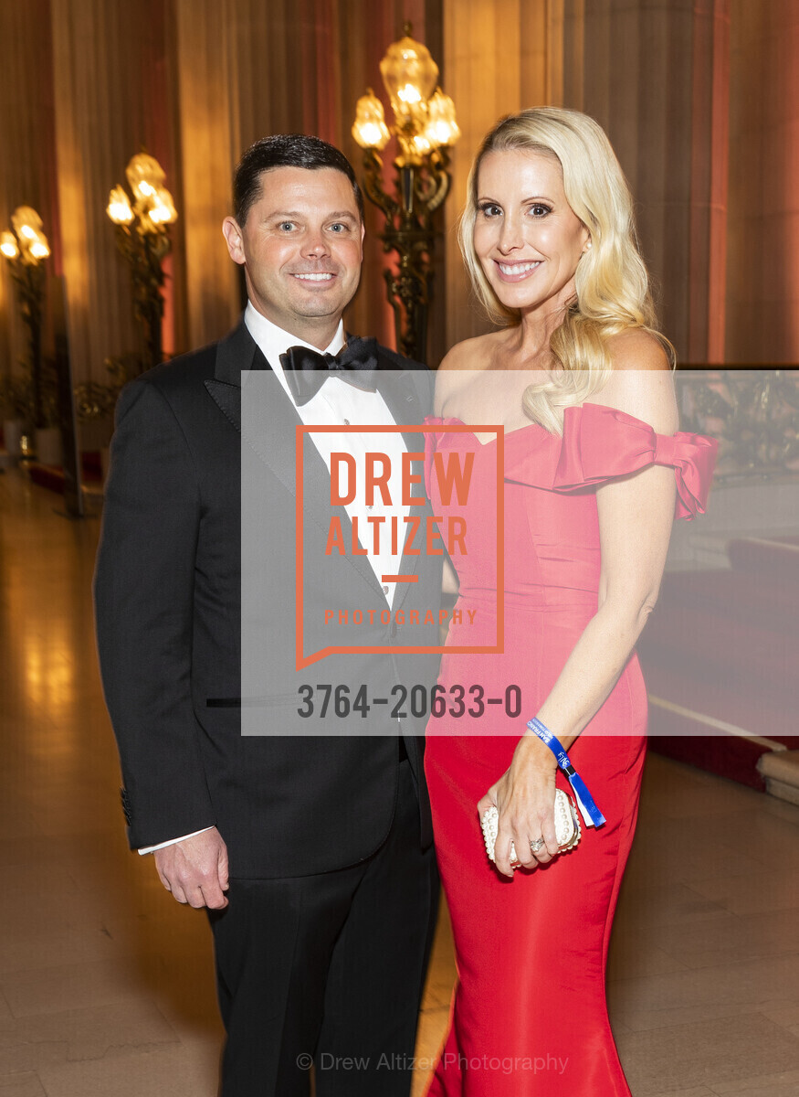 Gino Canori, Marianne Canori, San Francisco Ballet 2022 Season Gala, War Memorial Opera House. 301 Van Ness Ave, Photo #3764-20633-0 Gino Canori, Marianne Canori, Photo #3764-20633-0