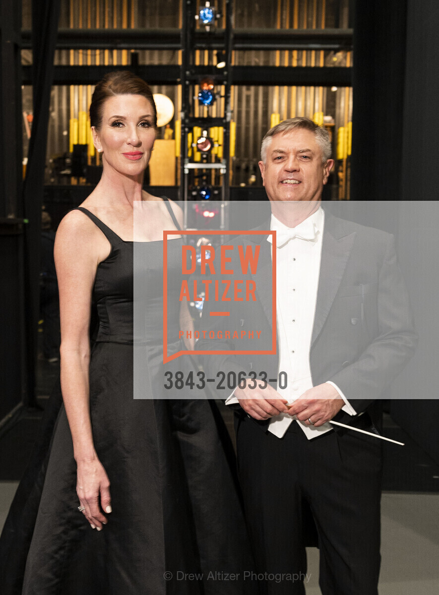 Danielle St.Germain, Martin West, San Francisco Ballet 2022 Season Gala, War Memorial Opera House. 301 Van Ness Ave, Photo #3843-20633-0 Danielle St.Germain, Martin West, Photo #3843-20633-0