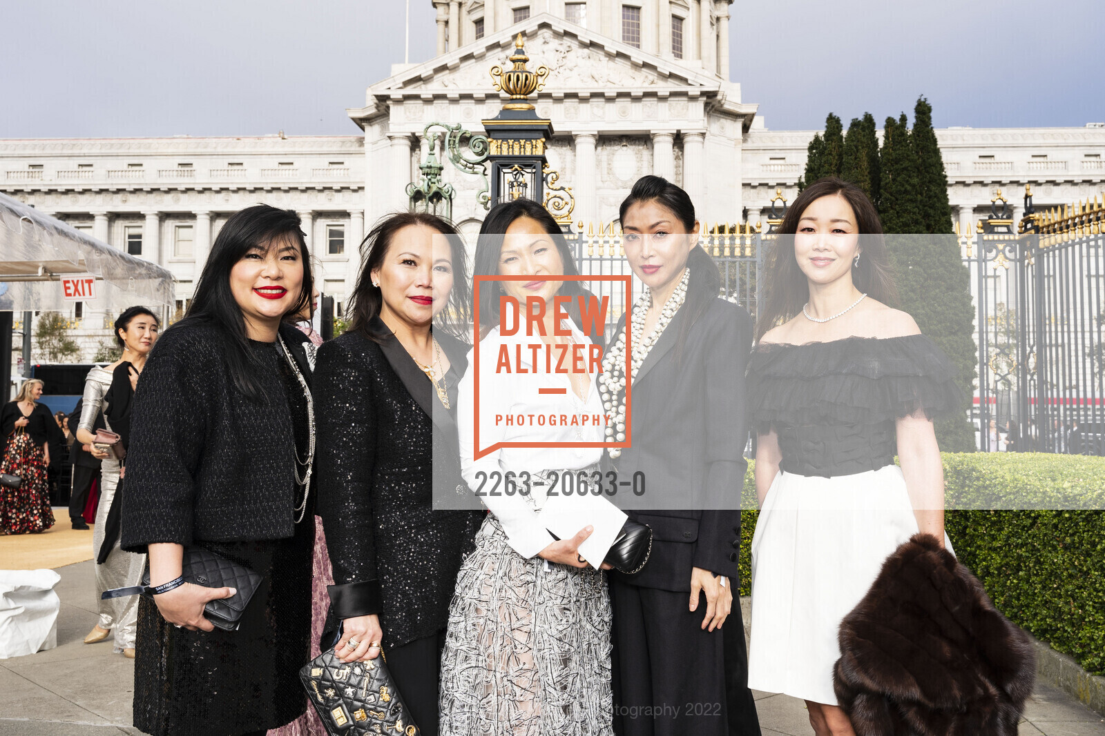 Gina Soohoo, Cindy Wong, Jennifer Su, Kimiko Stevens, Sandra Cheung, San Francisco Ballet 2022 Season Gala, War Memorial Opera House. 301 Van Ness Ave, March 24th, 2022, Photo #2263-20633-0 Gina Soohoo, Cindy Wong, Jennifer Su, Kimiko Stevens, Sandra Cheung, Photo #2263-20633-0