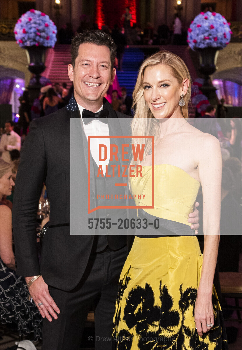 Jacob Shea, Lauren Wolfe, San Francisco Ballet 2022 Season Gala, War Memorial Opera House. 301 Van Ness Ave, Photo #5755-20633-0 Jacob Shea, Lauren Wolfe, Photo #5755-20633-0