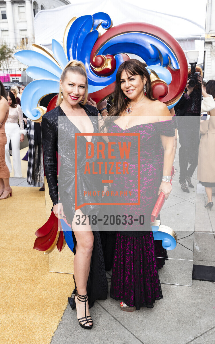 Lana Dobbs, Anna Dubrovsky, San Francisco Ballet 2022 Season Gala, War Memorial Opera House. 301 Van Ness Ave, Photo #3218-20633-0 Lana Dobbs, Anna Dubrovsky, Photo #3218-20633-0