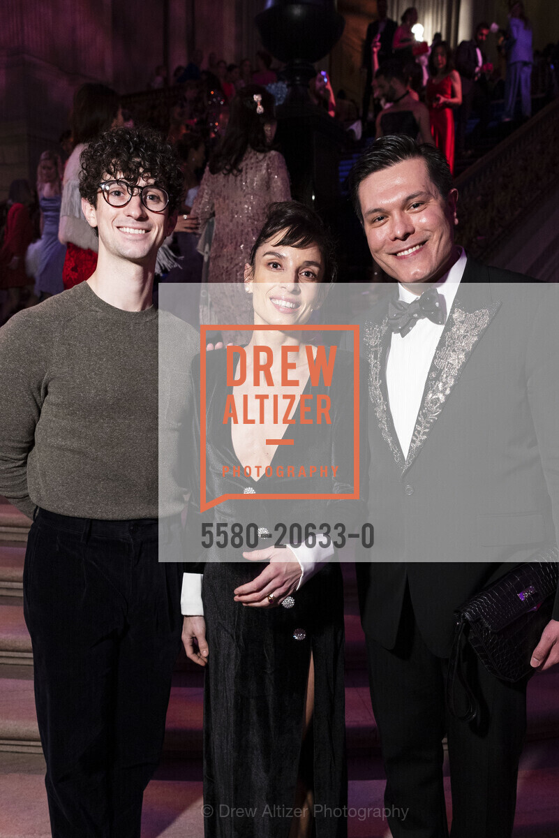 Max Cauthorn, Dores André, Michael Hormel, San Francisco Ballet 2022 Season Gala, War Memorial Opera House. 301 Van Ness Ave, Photo #5580-20633-0 Max Cauthorn, Dores André, Michael Hormel, Photo #5580-20633-0