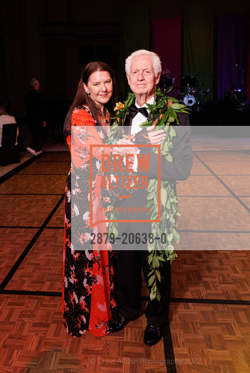 Karen Tiller, Jim McCoy, Hawaii Opera Theatre Opera Ball, Sheraton Waikiki. 2255 Kalakaua Ave, March 26th, 2022, Photo #2879-20638-0 Karen Tiller, Jim McCoy, Photo #2879-20638-0