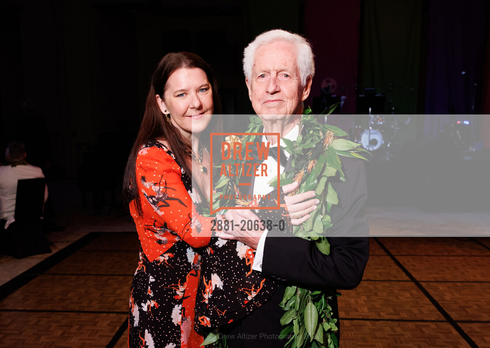 Karen Tiller, Jim McCoy, Hawaii Opera Theatre Opera Ball, Sheraton Waikiki. 2255 Kalakaua Ave, March 26th, 2022, Photo #2881-20638-0 Karen Tiller, Jim McCoy, Photo #2881-20638-0