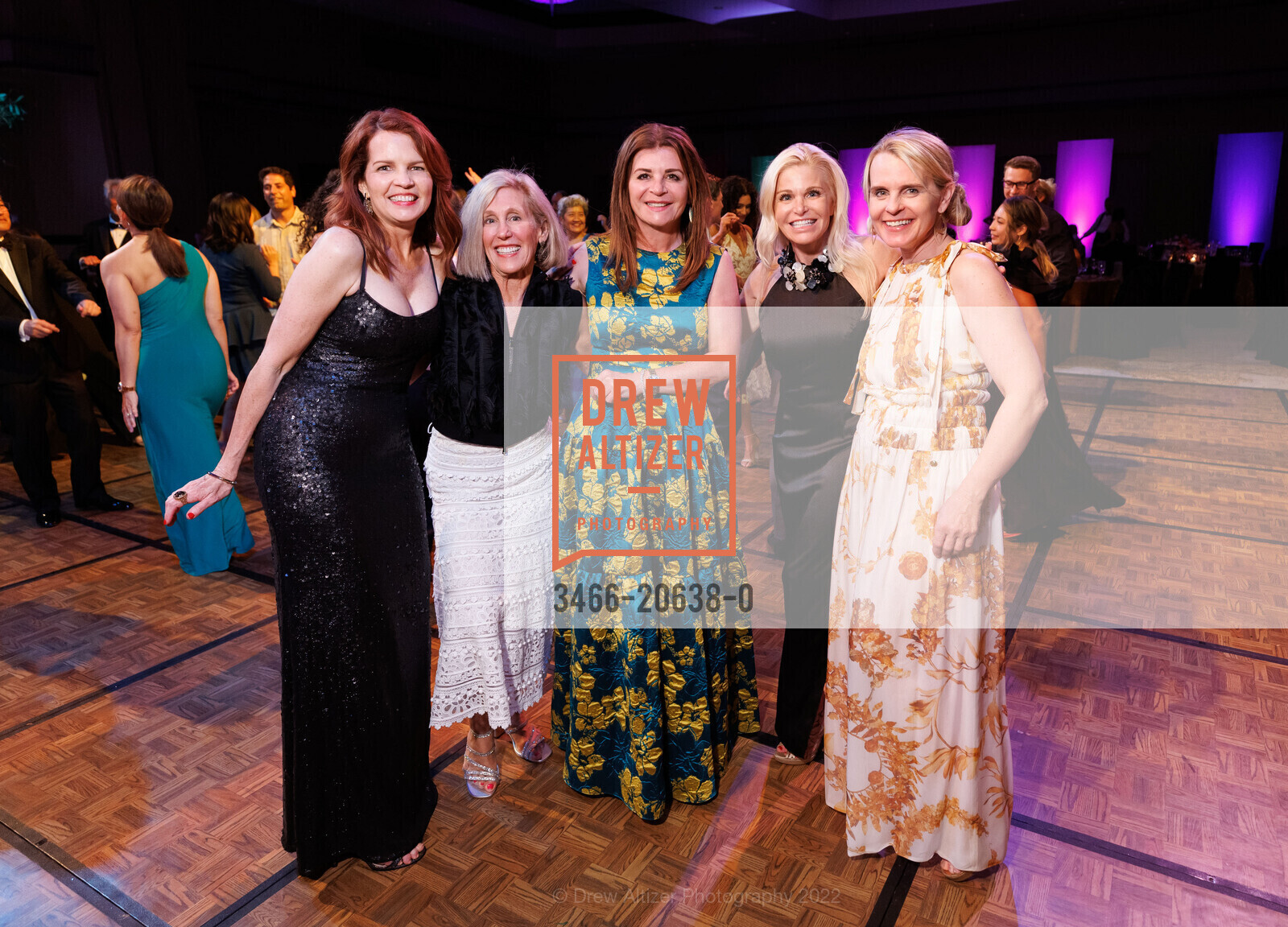 Jennifer Sojot, Kathy Huber, Farah Makras, Lori Shigekane, Jane Mudge, Hawaii Opera Theatre Opera Ball, Sheraton Waikiki. 2255 Kalakaua Ave, March 26th, 2022, Photo #3466-20638-0 Jennifer Sojot, Kathy Huber, Farah Makras, Lori Shigekane, Jane Mudge, Photo #3466-20638-0