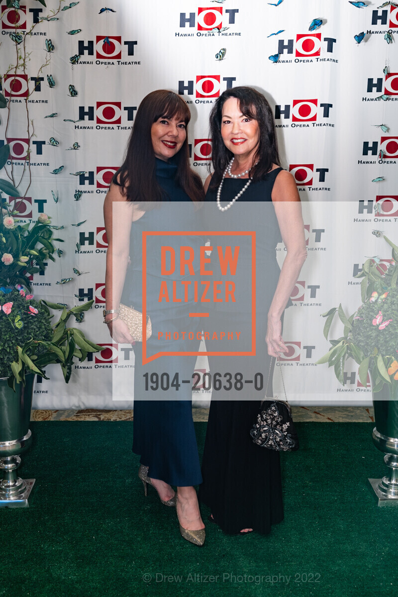 Angel Foster, Kiana Gentry, Hawaii Opera Theatre Opera Ball, Sheraton Waikiki. 2255 Kalakaua Ave, March 26th, 2022, Photo #1904-20638-0 Angel Foster, Kiana Gentry, Photo #1904-20638-0