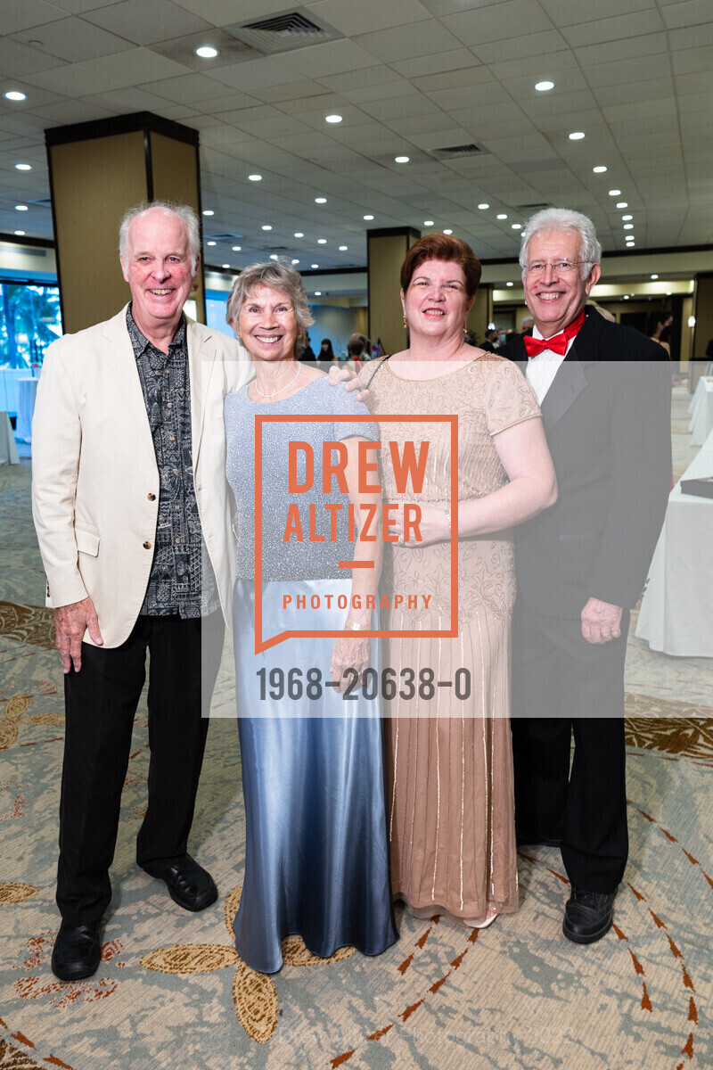 Peter Oleson, Luuk Oleson, Valerie Carpenter, Rich Carpenter, Hawaii Opera Theatre Opera Ball, Sheraton Waikiki. 2255 Kalakaua Ave, March 26th, 2022, Photo #1968-20638-0 Peter Oleson, Luuk Oleson, Valerie Carpenter, Rich Carpenter, Photo #1968-20638-0