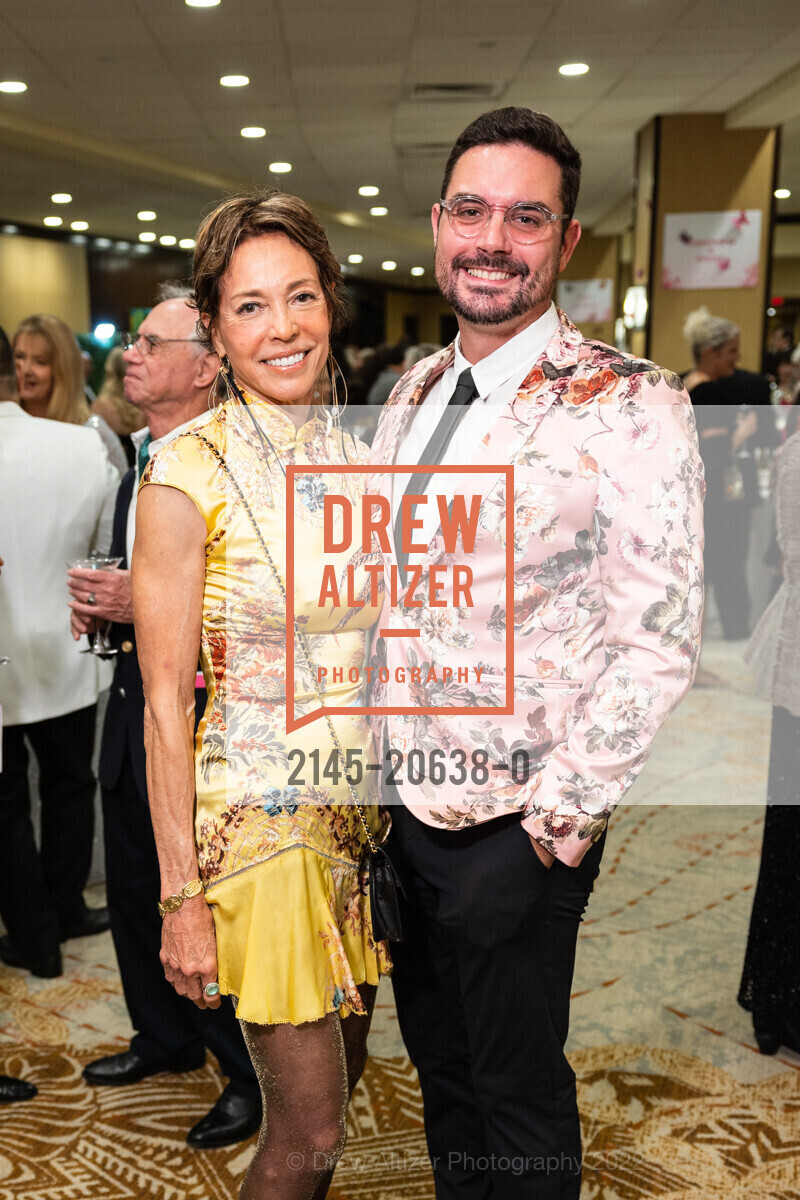 Susan Fried, Matt Barberi, Hawaii Opera Theatre Opera Ball, Sheraton Waikiki. 2255 Kalakaua Ave, March 26th, 2022, Photo #2145-20638-0 Susan Fried, Matt Barberi, Photo #2145-20638-0