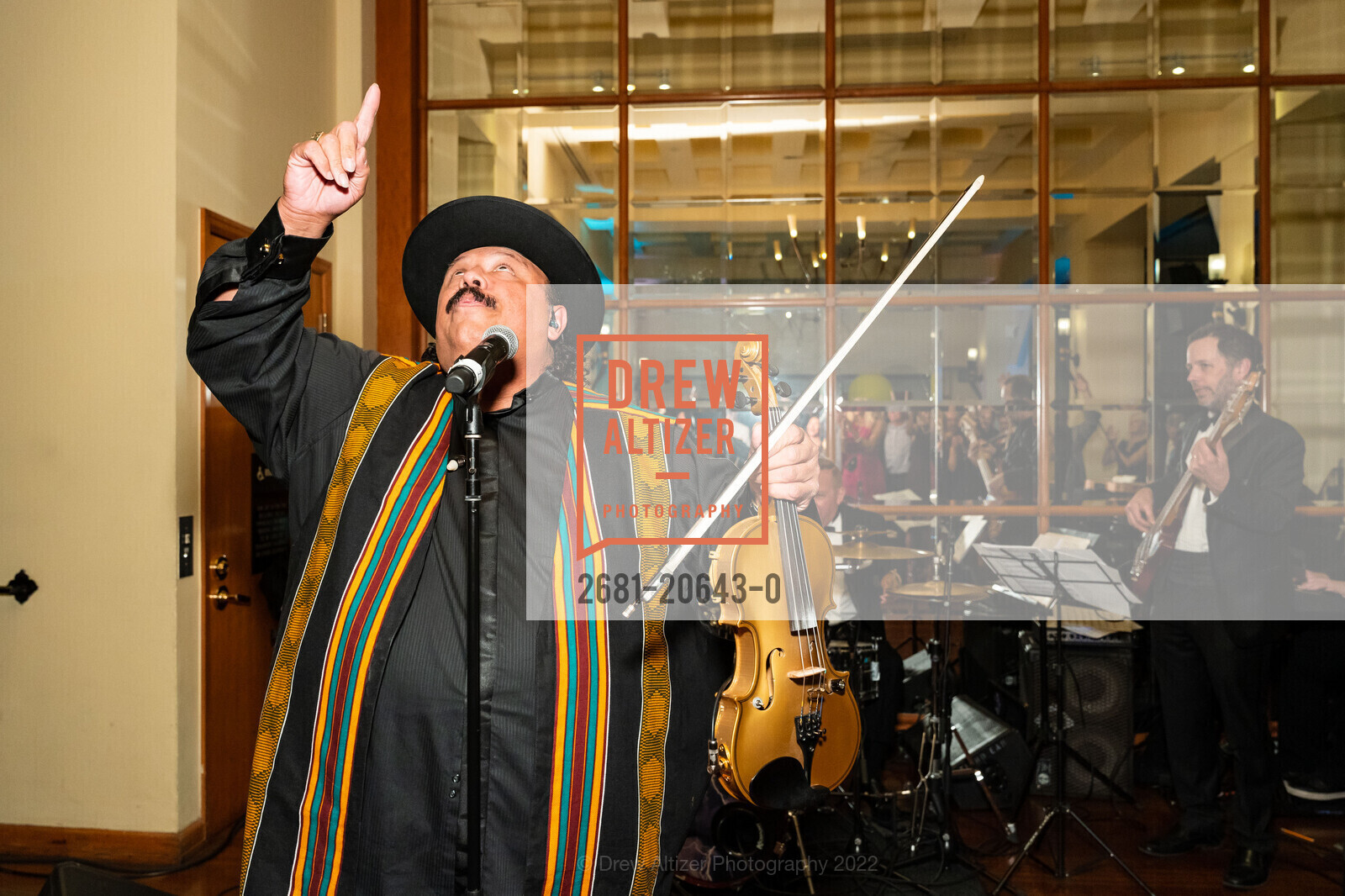 Carlos Reyes, The City & County of SF presents Top of the 'Marc' Event, InterContinental Mark Hopkins San Francisco. 999 California St, March 30th, 2022, Photo #2681-20643-0 Carlos Reyes, Photo #2681-20643-0