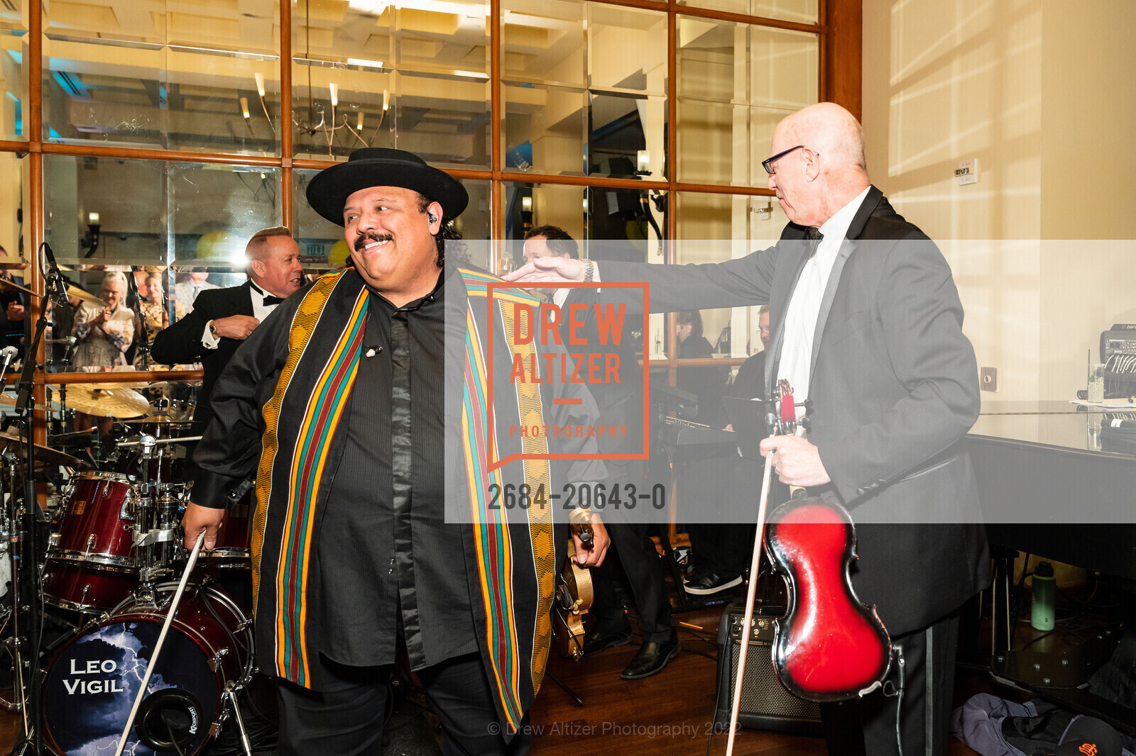 Carlos Reyes, Dick Bright, The City & County of SF presents Top of the 'Marc' Event, InterContinental Mark Hopkins San Francisco. 999 California St, March 30th, 2022, Photo #2684-20643-0 Carlos Reyes, Dick Bright, Photo #2684-20643-0