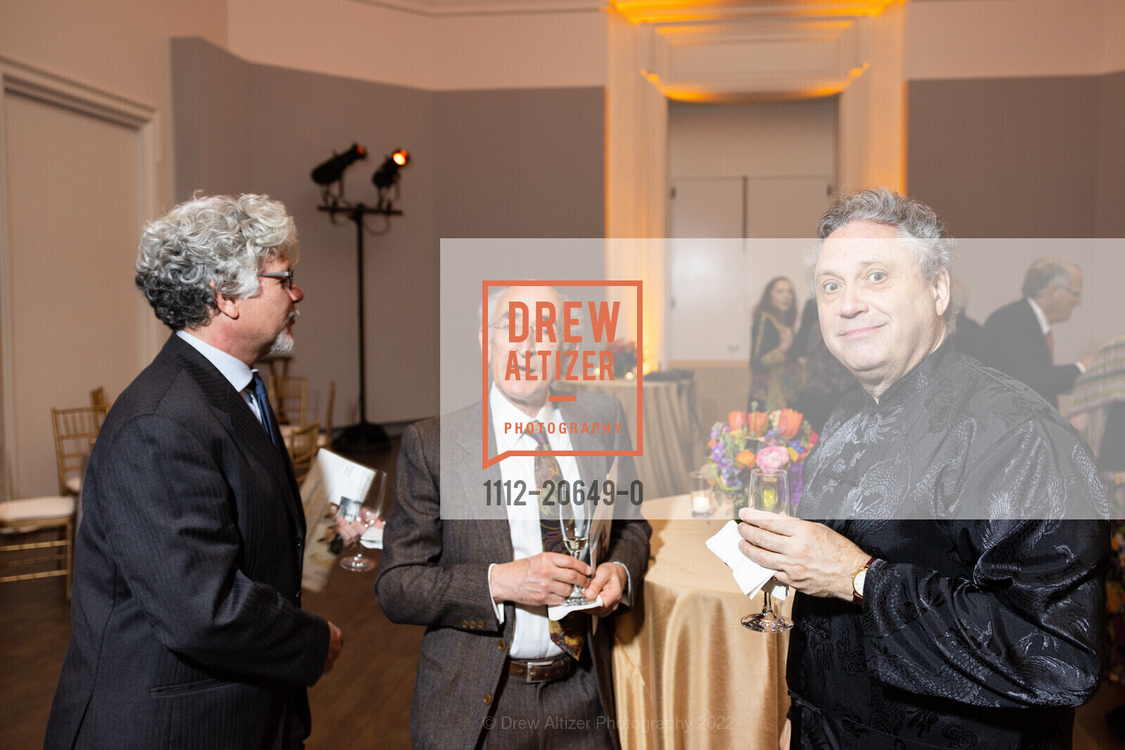 Francesco Spagnolo, Hiram Simon, Richard Egarr, Philharmonia Baroque Orchestra's 2022 Gala THIS IS RICHARD, War Memorial Veterans Building. 401 Van Ness Ave, April 4th, 2022, Photo #1112-20649-0 Francesco Spagnolo, Hiram Simon, Richard Egarr, Photo #1112-20649-0