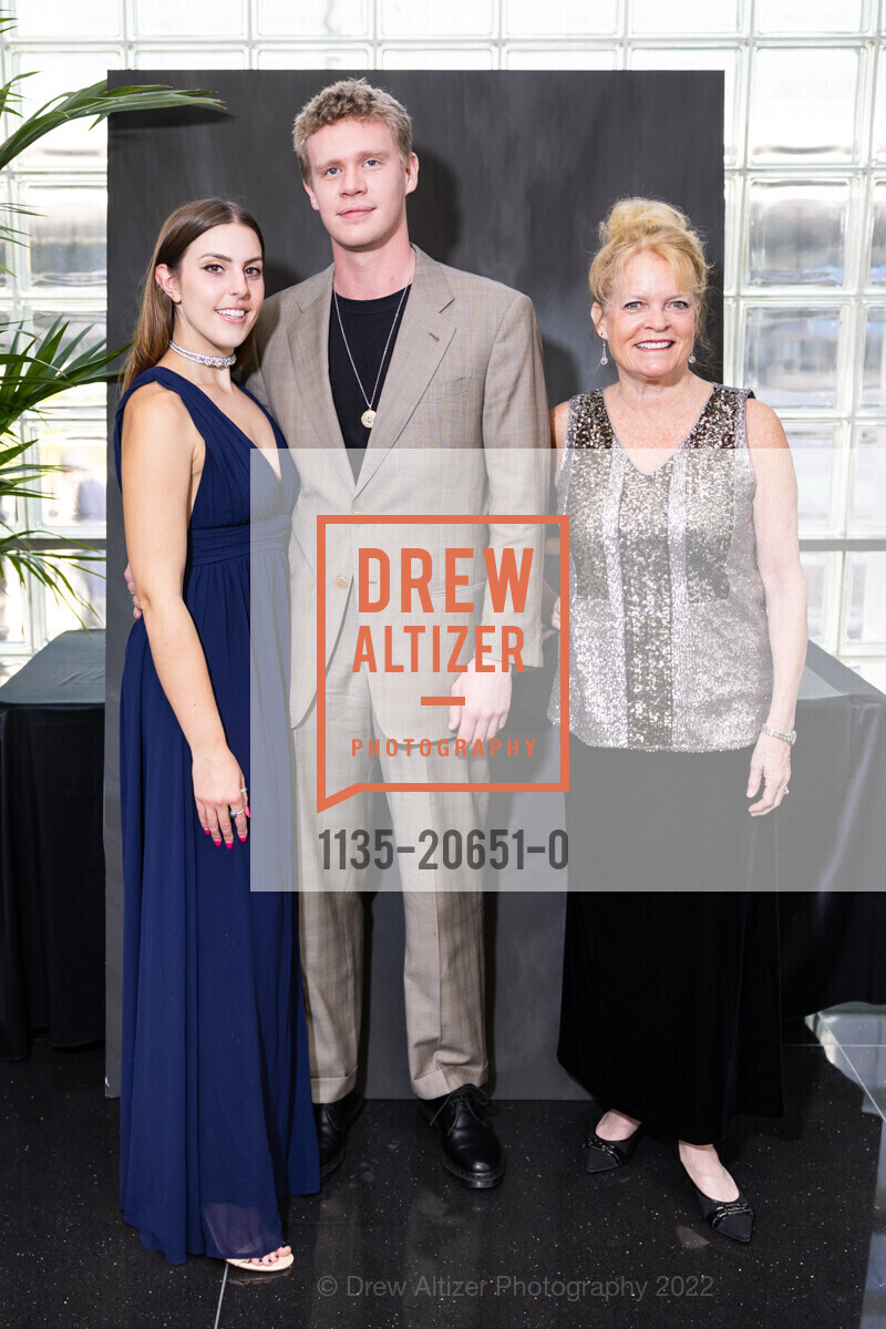 Andie Davis, Brad Raimer, Robin Carr, ODC 50+ Anniversary Gala, Yerba Buena Center for the Arts. 701 Mission St, April 1st, 2022, Photo #1135-20651-0 Andie Davis, Brad Raimer, Robin Carr, Photo #1135-20651-0