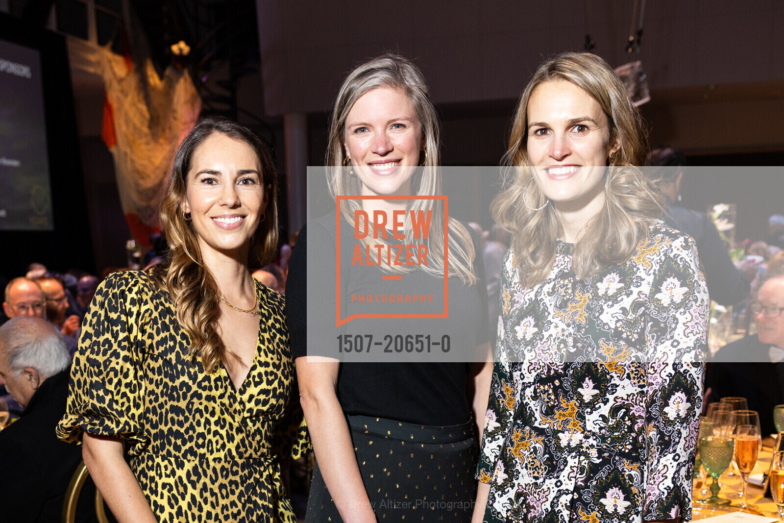 Jessica Bixby, Michelle Fort, Lucy McCall, ODC 50+ Anniversary Gala, Yerba Buena Center for the Arts. 701 Mission St, April 1st, 2022, Photo #1507-20651-0 Jessica Bixby, Michelle Fort, Lucy McCall, Photo #1507-20651-0