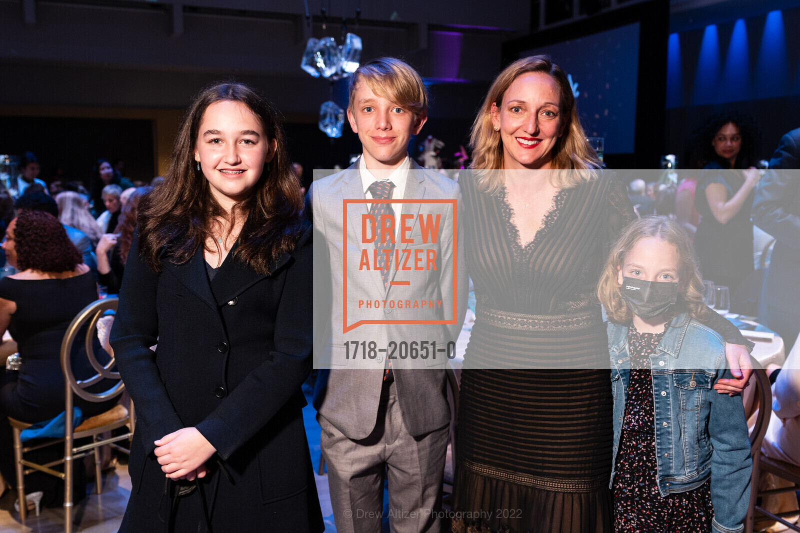 Ava Oram, Asher Albers, Tassia van der Hoof Holstein, Frankie Oram, Photo #1718-20651-0