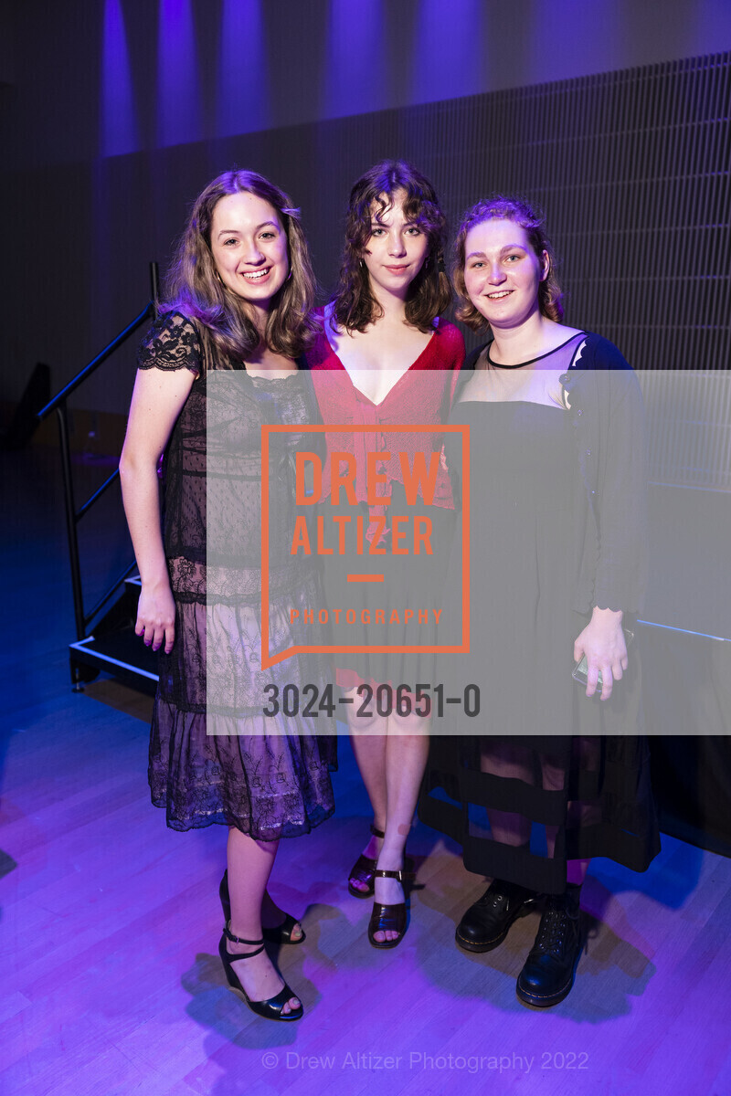 Kiko Tilles, Lila Martini, Priita Peterson, ODC 50+ Anniversary Gala, Yerba Buena Center for the Arts. 701 Mission St, April 1st, 2022, Photo #3024-20651-0 Kiko Tilles, Lila Martini, Priita Peterson, Photo #3024-20651-0