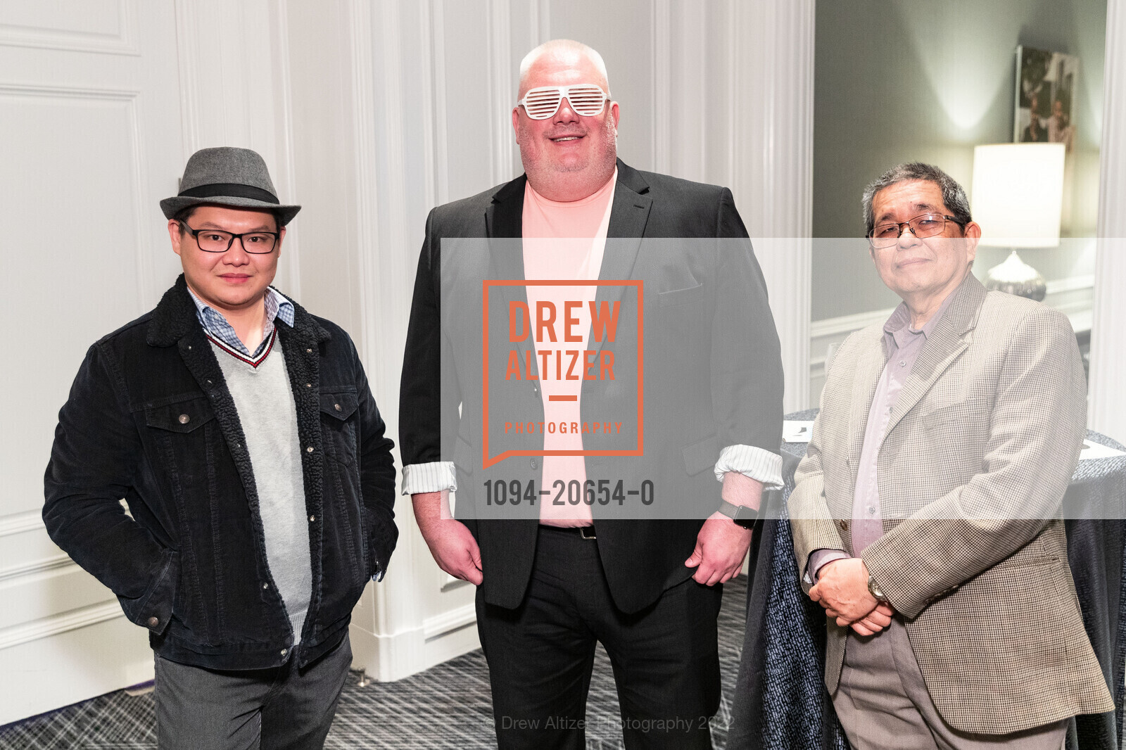 Felix Oei, Scott Bruland, Francis Licas, Family House 40th Anniversary Gala, The Ritz Carlton, April 2nd, 2022, Photo #1094-20654-0 Felix Oei, Scott Bruland, Francis Licas, Photo #1094-20654-0