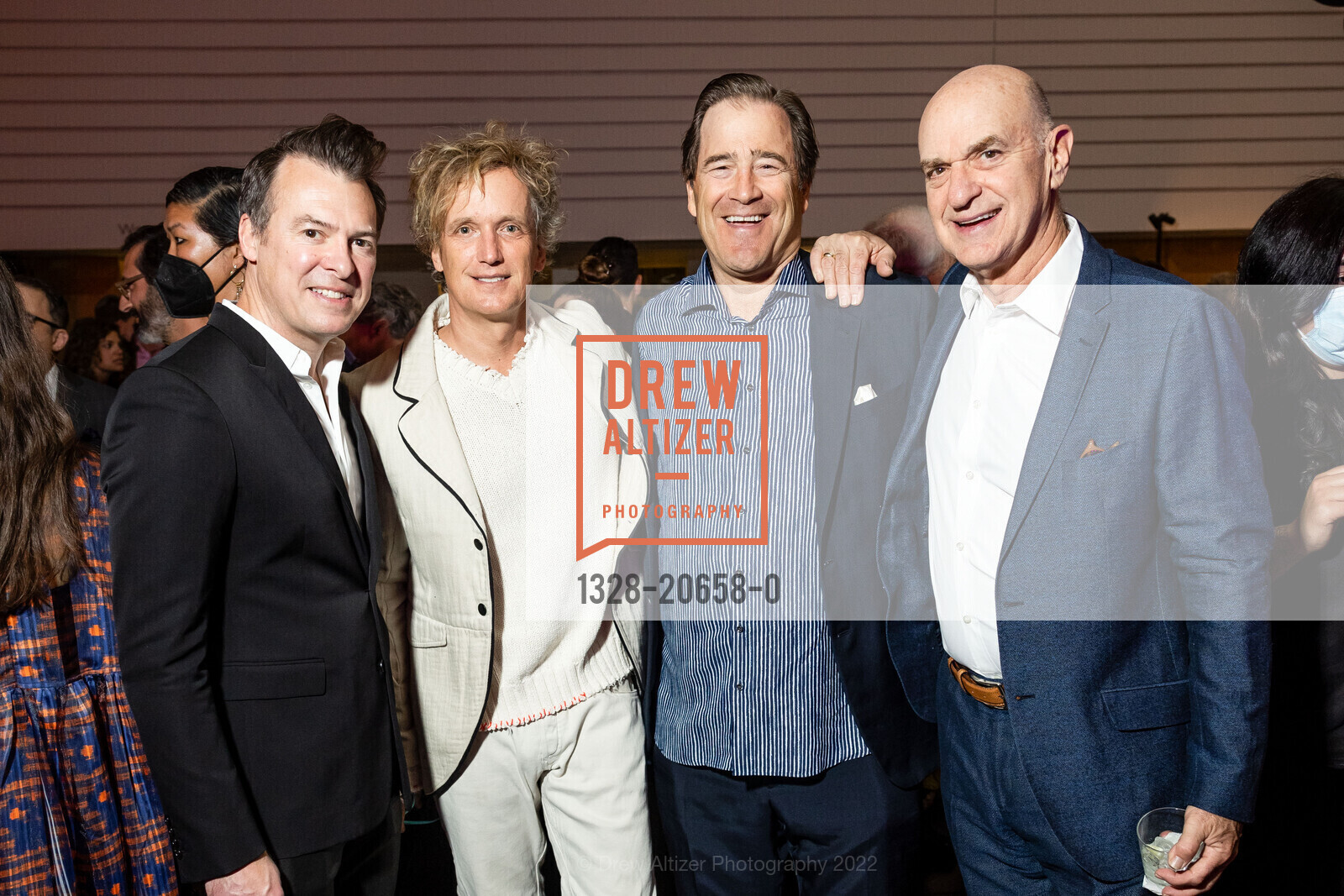 Ethan Beard, Yves Béhar, Bing Gordon, Bob Fisher, SFMOMA Art Bash, SFMOMA. 151 3rd St, April 8th, 2022, Photo #1328-20658-0 Ethan Beard, Yves Béhar, Bing Gordon, Bob Fisher, Photo #1328-20658-0