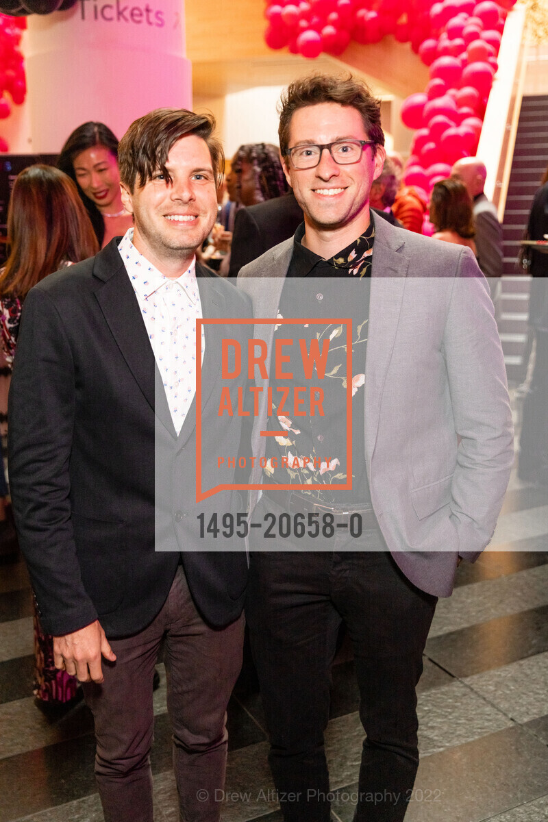 Tyler Noblin, Andrew Markham, SFMOMA Art Bash, SFMOMA. 151 3rd St, April 8th, 2022, Photo #1495-20658-0 Tyler Noblin, Andrew Markham, Photo #1495-20658-0