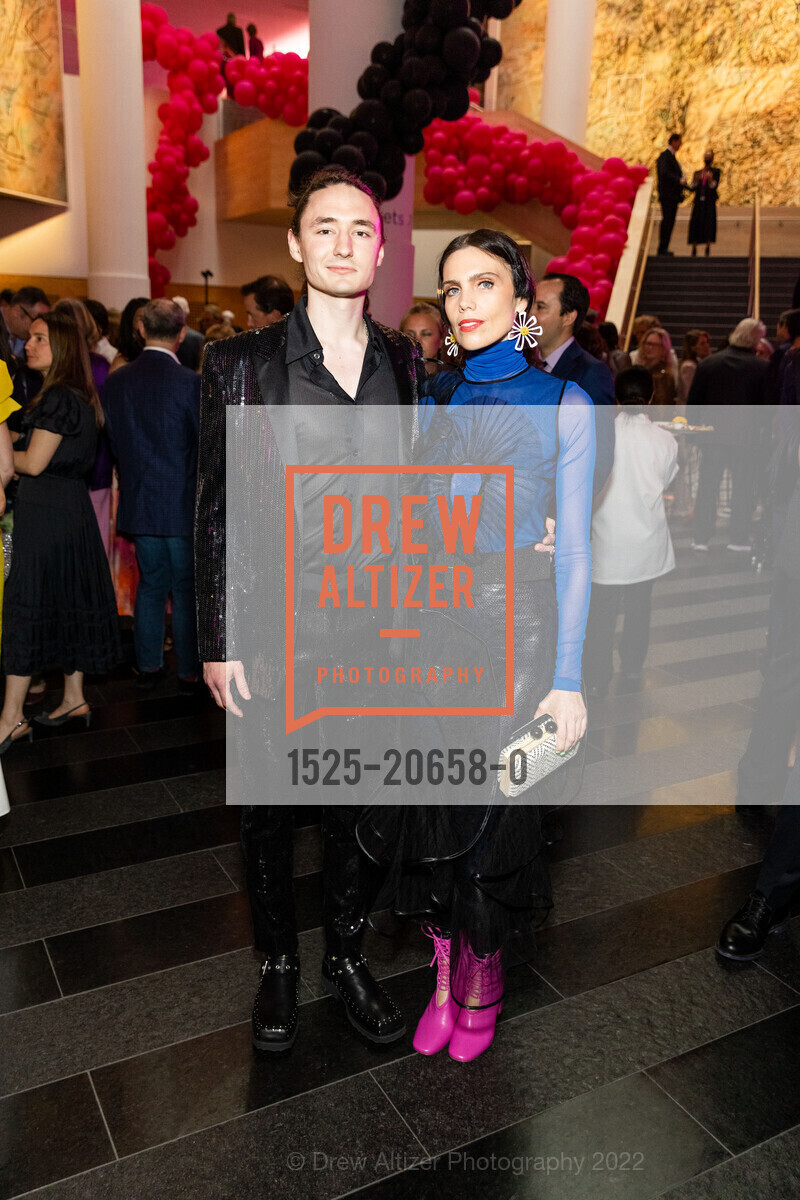 Jude Tingley, Rachel Sumner, SFMOMA Art Bash, SFMOMA. 151 3rd St, April 8th, 2022, Photo #1525-20658-0 Jude Tingley, Rachel Sumner, Photo #1525-20658-0