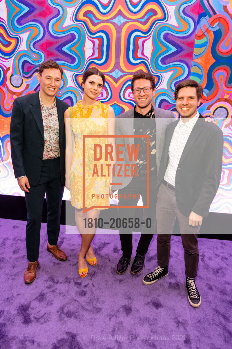 Max Silvana, Emma Fisher, Andrew Markham, Tyler Noblin, SFMOMA Art Bash, SFMOMA. 151 3rd St, April 8th, 2022, Photo #1810-20658-0 Max Silvana, Emma Fisher, Andrew Markham, Tyler Noblin, Photo #1810-20658-0