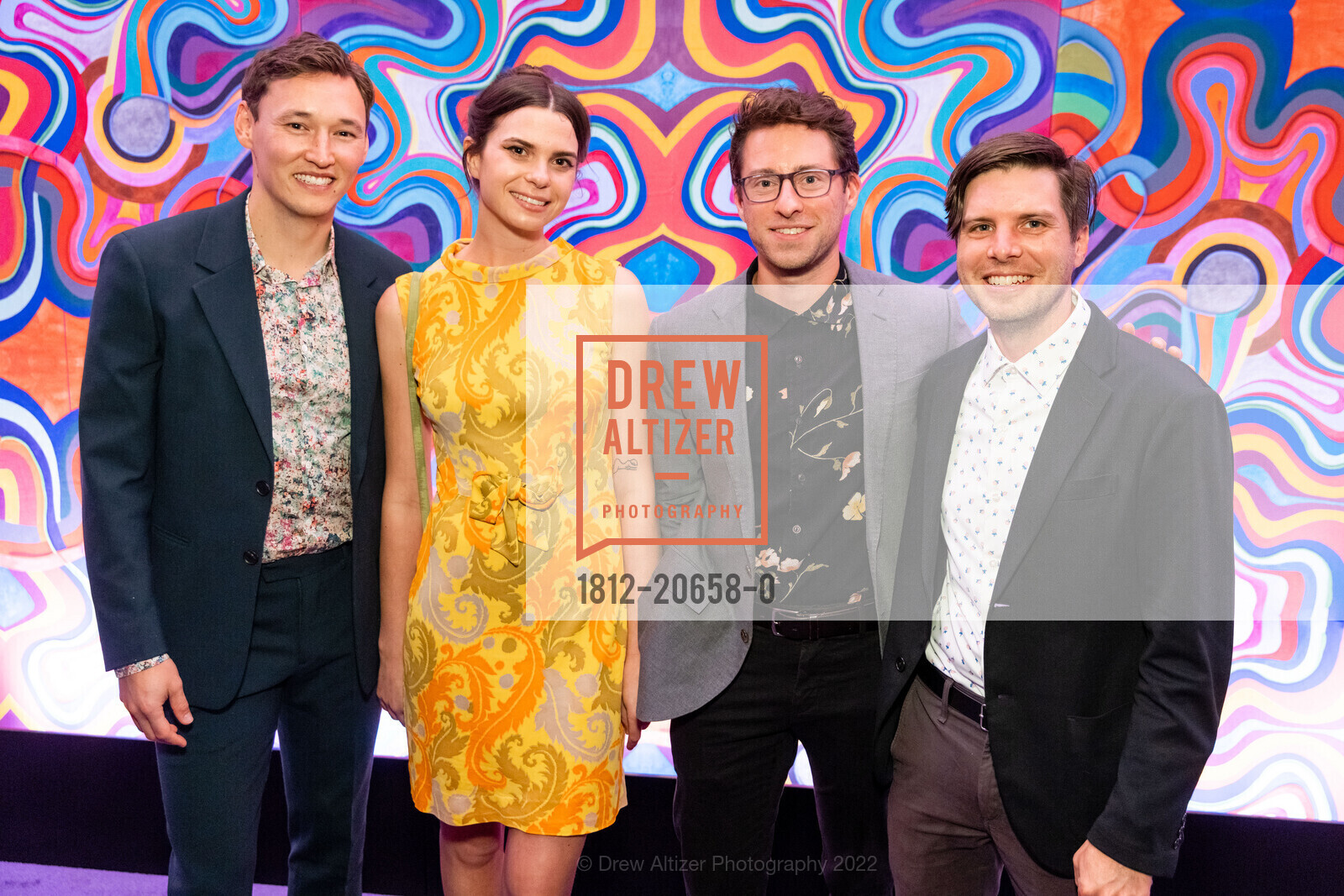Max Silvana, Emma Fisher, Andrew Markham, Tyler Noblin, SFMOMA Art Bash, SFMOMA. 151 3rd St, April 8th, 2022, Photo #1812-20658-0 Max Silvana, Emma Fisher, Andrew Markham, Tyler Noblin, Photo #1812-20658-0