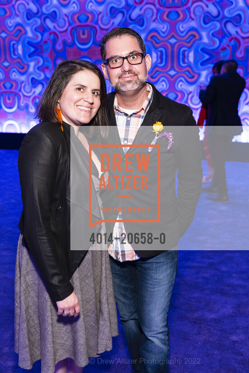 Julia Wagner, Chris Burns, SFMOMA Art Bash, SFMOMA. 151 3rd St, April 8th, 2022, Photo #4014-20658-0 Julia Wagner, Chris Burns, Photo #4014-20658-0