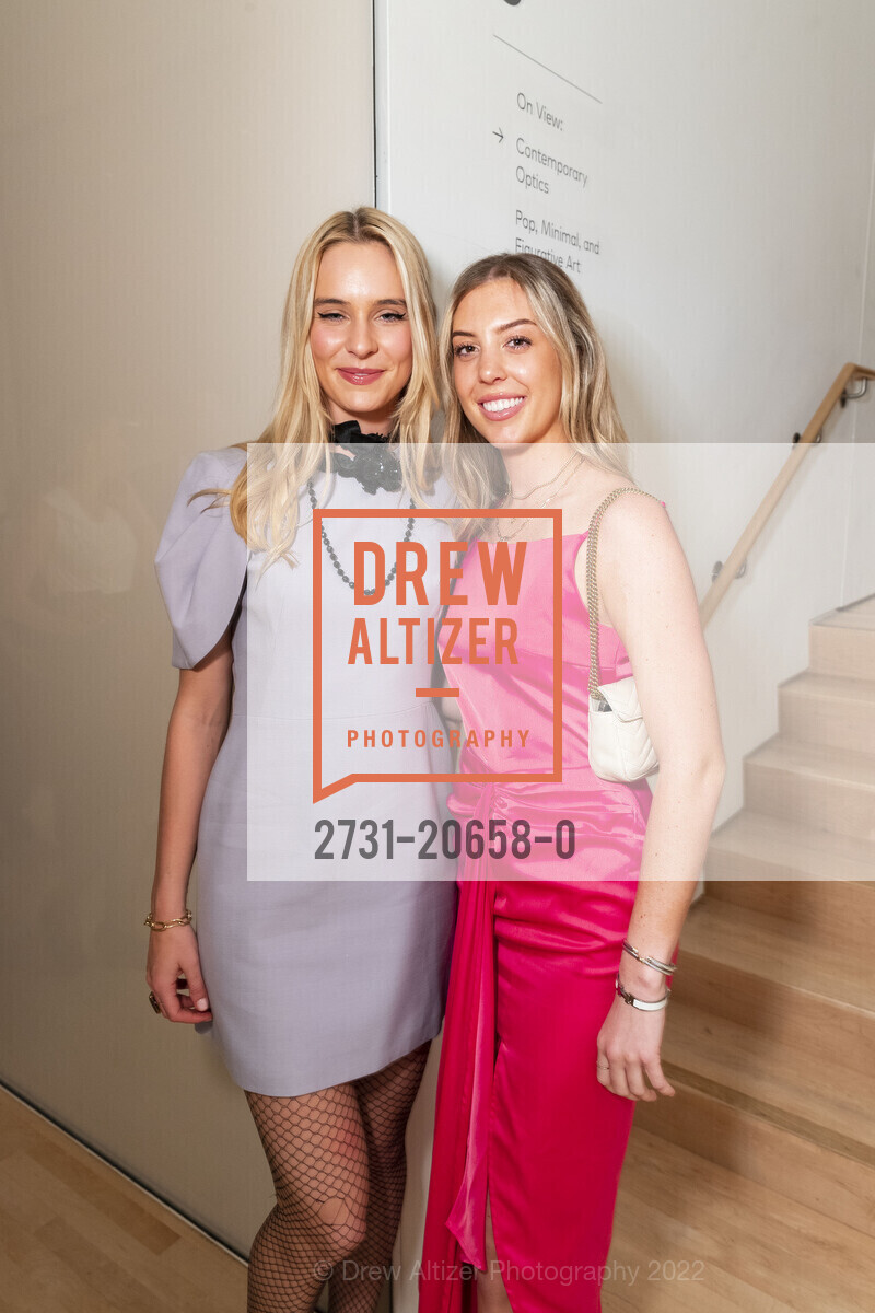 Elizabeth Benham, Lauren Wickham, SFMOMA Art Bash, SFMOMA. 151 3rd St, April 8th, 2022, Photo #2731-20658-0 Elizabeth Benham, Lauren Wickham, Photo #2731-20658-0