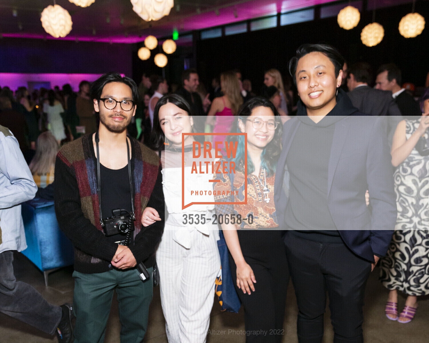 Carlo Velasquez, Gigi Aldrich, Martin Malvar, Sonia Abby, Jonathan King, Photo #3535-20658-0