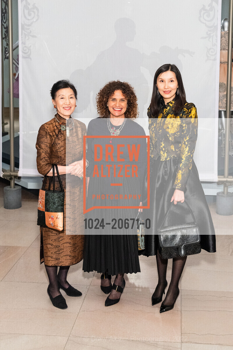 Sally Yu Leung, Jill D'Alessandro, Mei Mei Rado, Photo #1024-20671-0