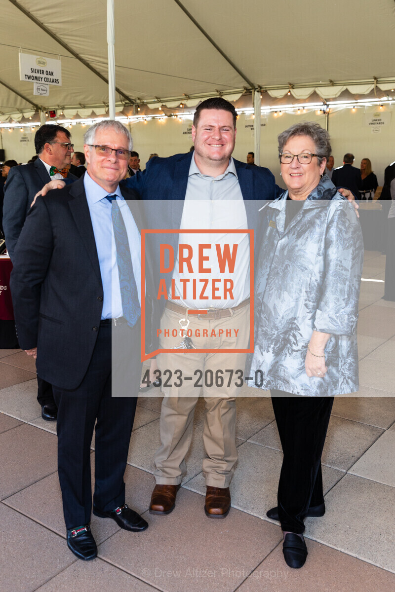 Rich Ugarte, Nick Ugarte, Susan McFadden, Great Chefs & Wineries Benefiting LIFEHOUSE, Peacock Gap Clubhouse. 333 Biscayne Dr, Photo #4323-20673-0 Rich Ugarte, Nick Ugarte, Susan McFadden, Photo #4323-20673-0