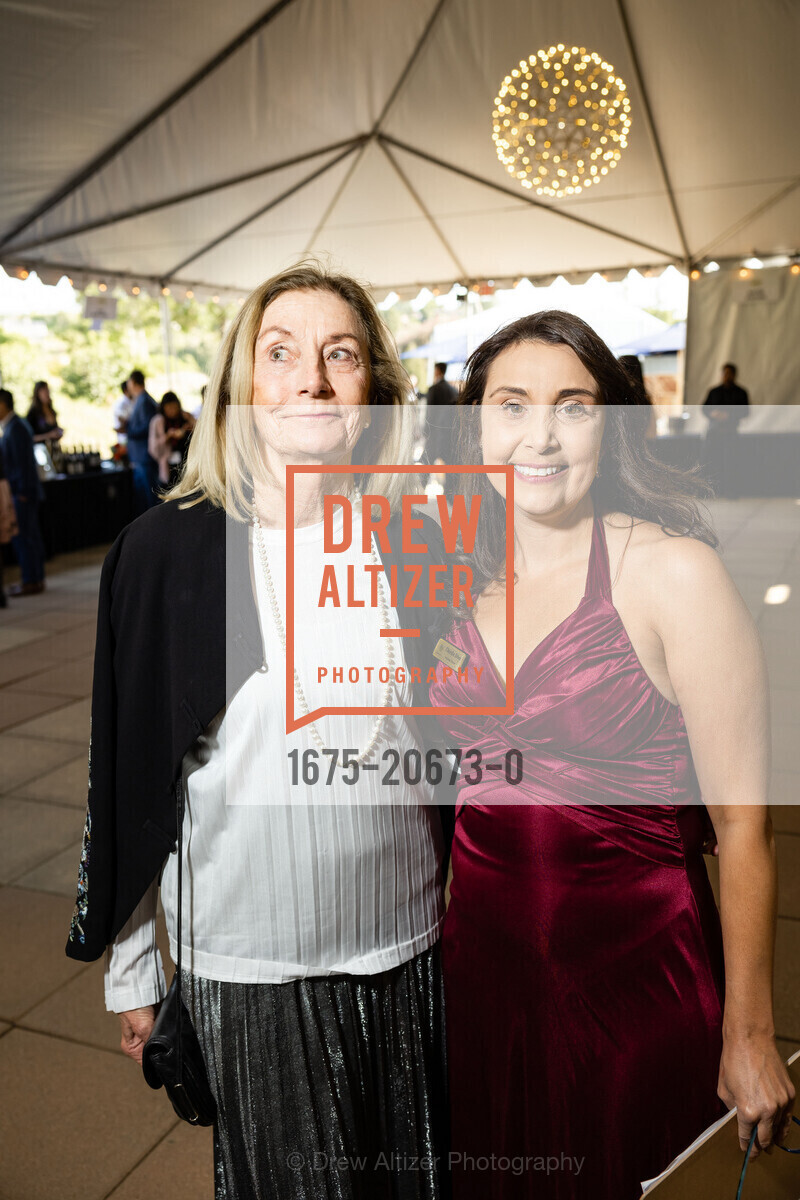 Deirdre Weil, Claudia Silva, Great Chefs & Wineries Benefiting LIFEHOUSE, Peacock Gap Clubhouse. 333 Biscayne Dr, Photo #1675-20673-0 Deirdre Weil, Claudia Silva, Photo #1675-20673-0