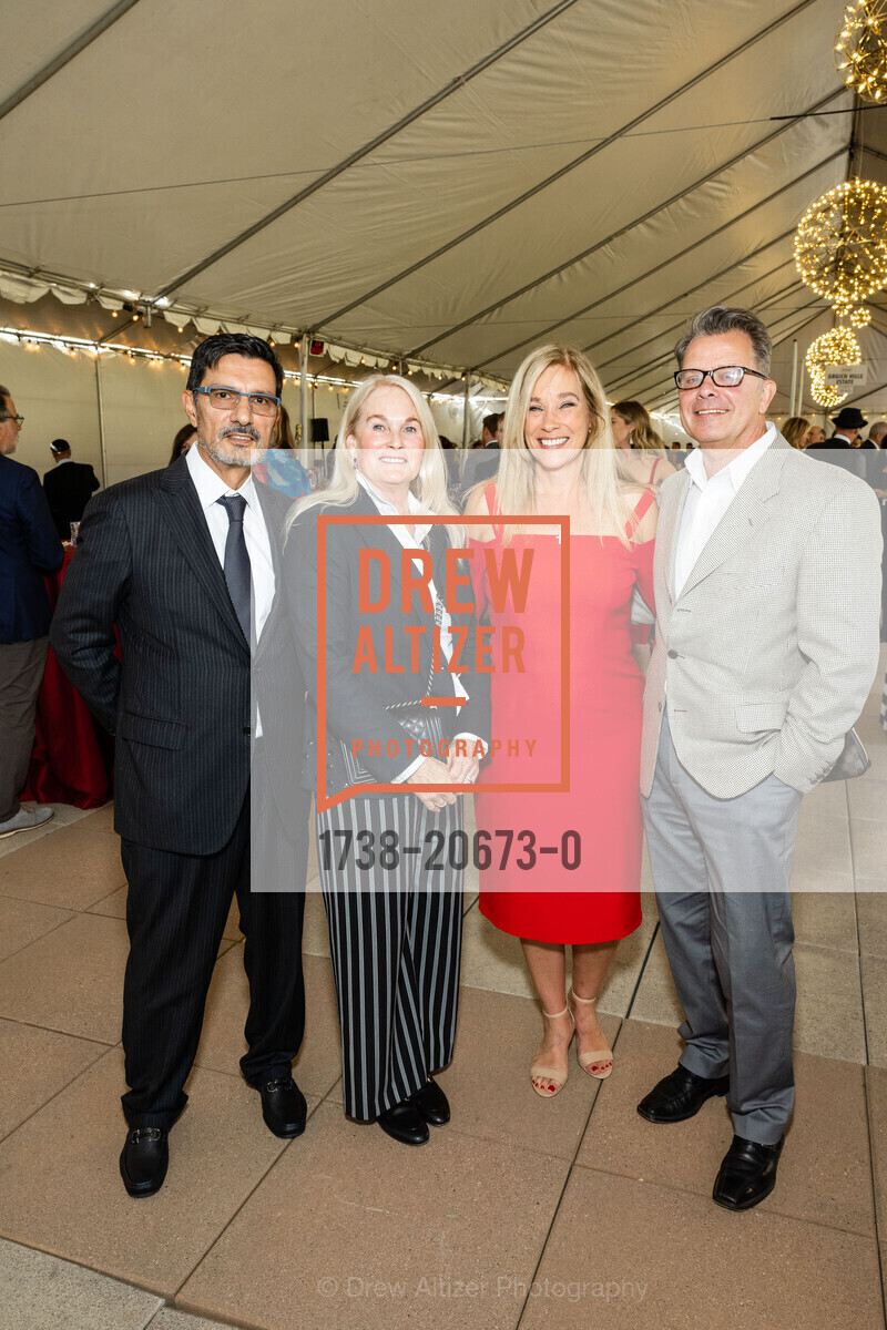 Bob Behray, Alice Behray, Nikki Wood, Victor Wood, Great Chefs & Wineries Benefiting LIFEHOUSE, Peacock Gap Clubhouse. 333 Biscayne Dr, Photo #1738-20673-0 Bob Behray, Alice Behray, Nikki Wood, Victor Wood, Photo #1738-20673-0