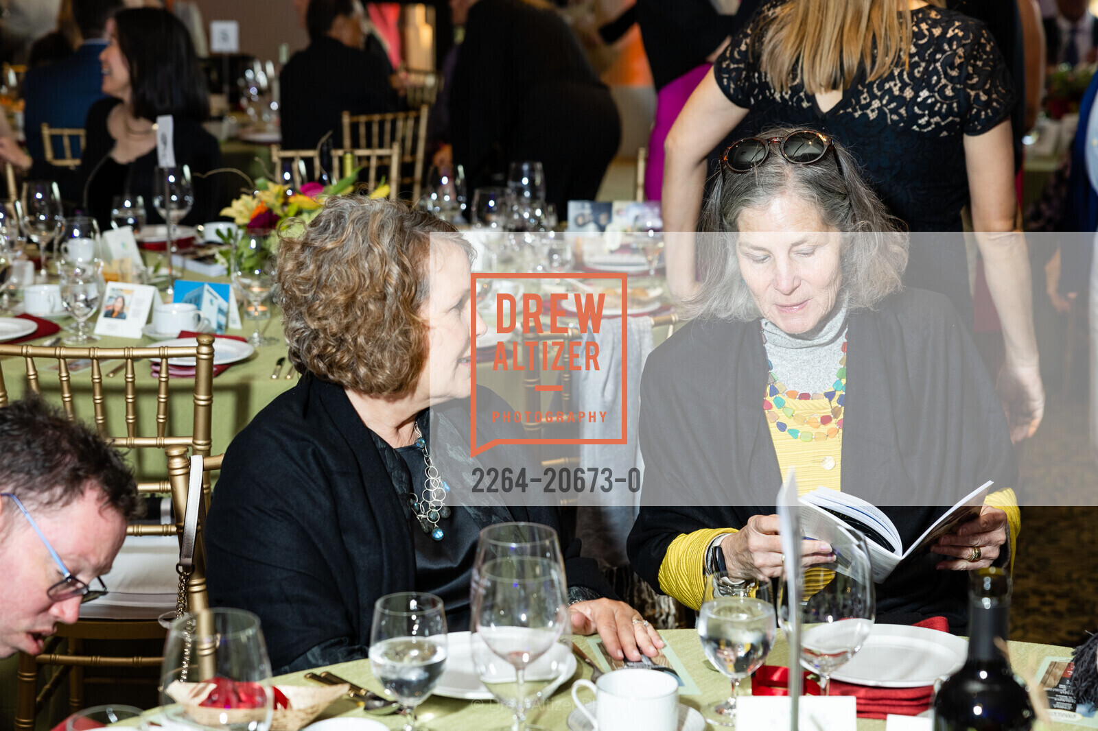 Ginny Quick, Kathleen Meeker, Great Chefs & Wineries Benefiting LIFEHOUSE, Peacock Gap Clubhouse. 333 Biscayne Dr, Photo #2264-20673-0 Ginny Quick, Kathleen Meeker, Photo #2264-20673-0