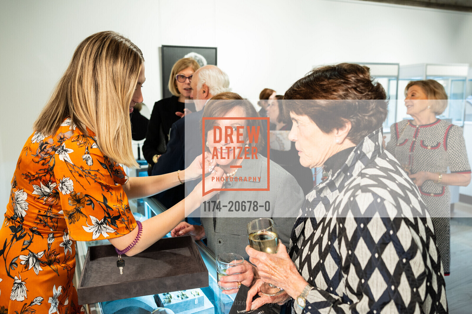 Sandra Bley, Glennie Eisele, A Preview of Jewelry from The Collection of George and Charlotte Shultz, 601 California Street. 601 California Street, April 19th, 2022, Photo #1174-20678-0 Sandra Bley, Glennie Eisele, Photo #1174-20678-0