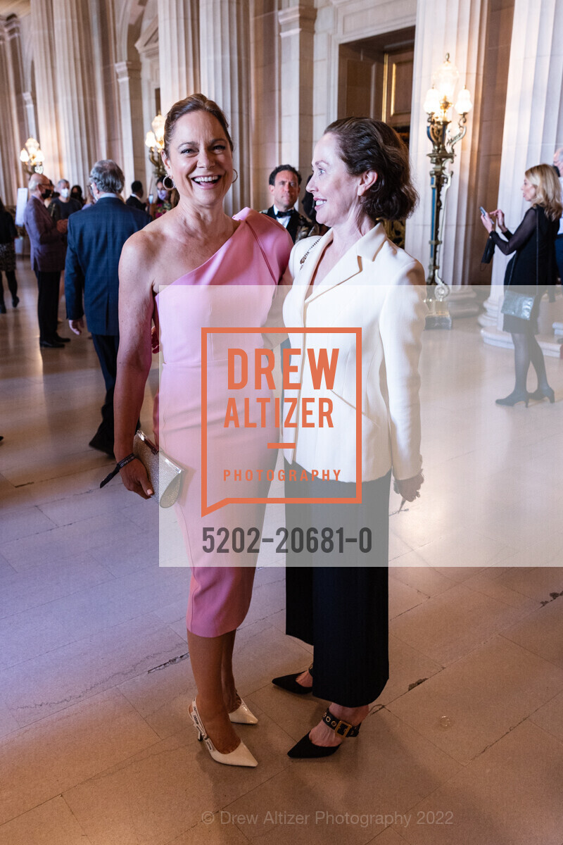 Diedre Shaw, Catherine Slavonia, SF Ballet Celebration of Helgi Tomasson, San Francisco War Memorial and Performing Arts Center. 301 Van Ness Ave San Francisco, April 24th, 2022, Photo #5202-20681-0 Diedre Shaw, Catherine Slavonia, Photo #5202-20681-0