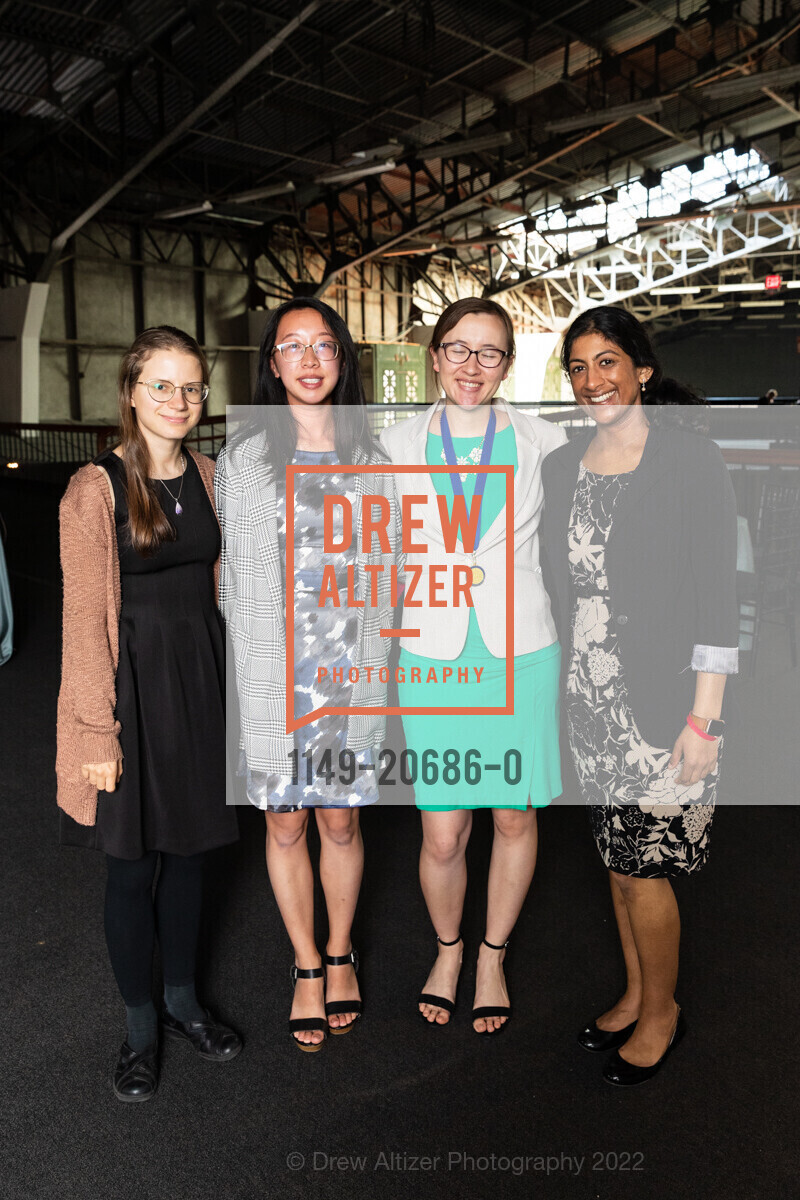 Anna Makar-Limanov, Julie Chang, Katie Antilla, Neeraja Ravi, Photo #1149-20686-0