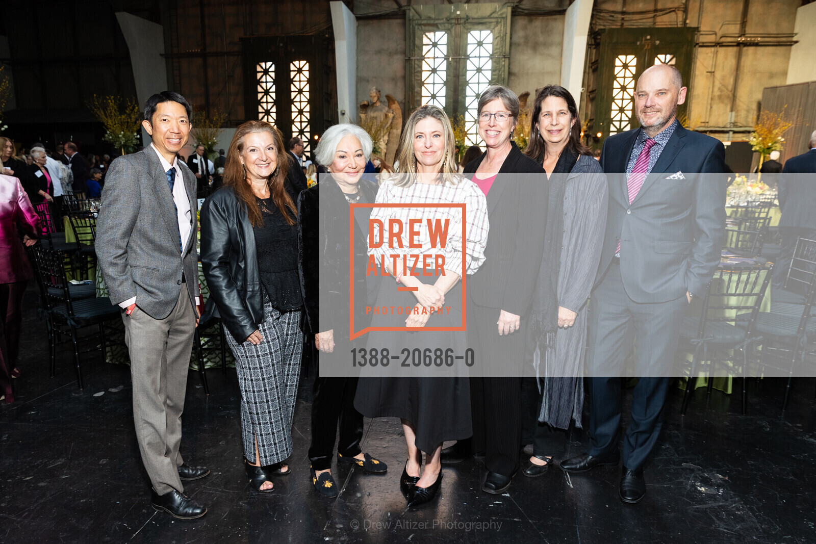 Andrew Brown, Barbara Wolfe, Kirsten Wolfe, Helen Walter, Jared Young, Photo #1388-20686-0