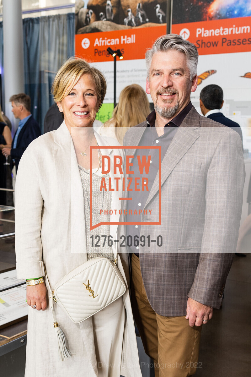 Sylvie Forestell, Jack Forestell, California Academy of Sciences BIG BANG | NEXT WAVE Gala, Academy of Sciences. 55 Music Concourse Dr, April 28th, 2022, Photo #1276-20691-0 Sylvie Forestell, Jack Forestell, Photo #1276-20691-0