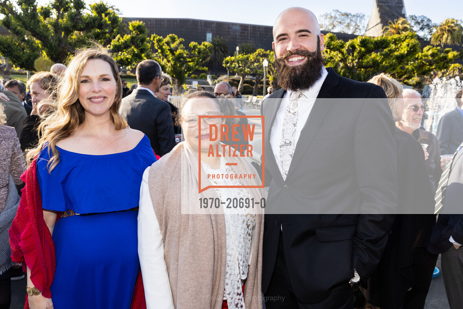 Sara Beth Janzen, Judy DeFreitas, Blake Gregor, California Academy of Sciences BIG BANG | NEXT WAVE Gala, Academy of Sciences. 55 Music Concourse Dr, Photo #1970-20691-0 Sara Beth Janzen, Judy DeFreitas, Blake Gregor, Photo #1970-20691-0