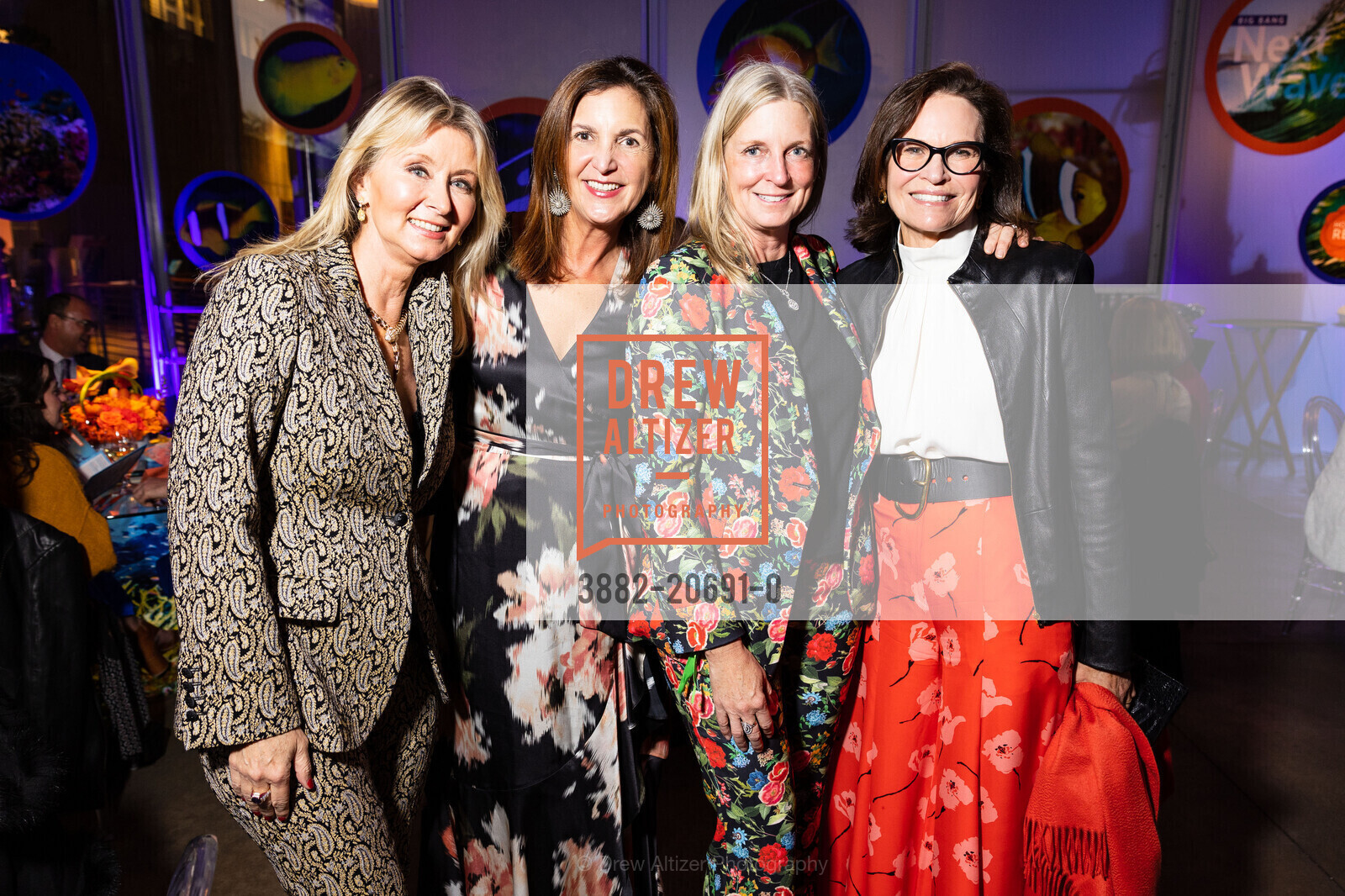 Kendal Zeff, Jenna Feinberg, Kelly Halper, Randi Fisher, California Academy of Sciences BIG BANG | NEXT WAVE Gala, Academy of Sciences. 55 Music Concourse Dr, Photo #3882-20691-0 Kendal Zeff, Jenna Feinberg, Kelly Halper, Randi Fisher, Photo #3882-20691-0