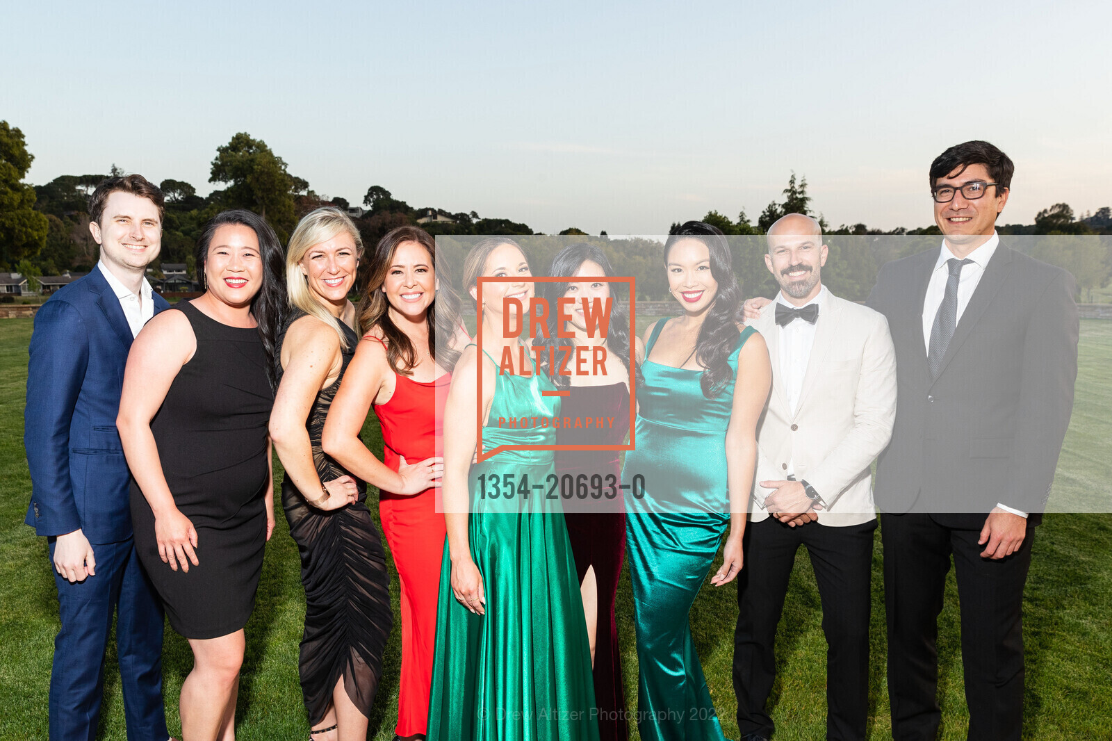 David Lumley, Christine Wang, Jackie Daily, Renee Wellswood, Kendra Chapman, Jane Zhao, Maggie Chan, Nathan Charles, Yoshi Gillaspie, Photo #1354-20693-0
