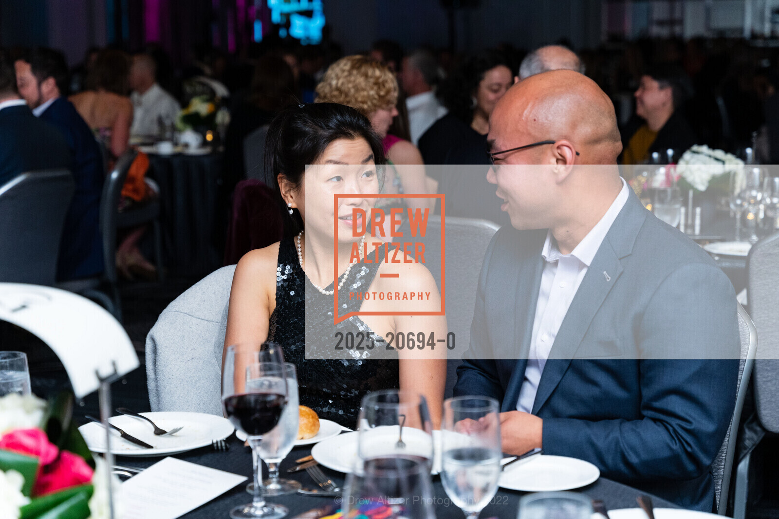 Lillian Seu, Rex Chien, SFCASA Fostering Change Gala 2022: These Are Our Kids, The Ritz-Carlton, San Francisco. 600 Stockton St, April 29th, 2022, Photo #2025-20694-0 Lillian Seu, Rex Chien, Photo #2025-20694-0